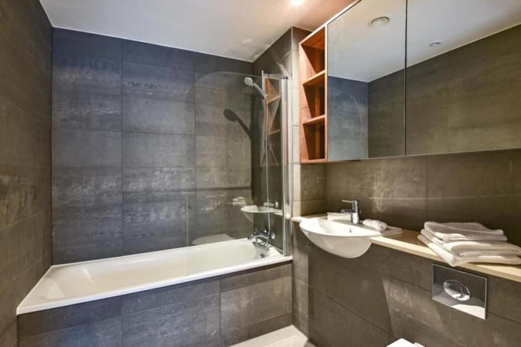 Luxury 2 Bedroom 2 Bathroom Apartment -Borough Market/ London Bridge Extérieur photo